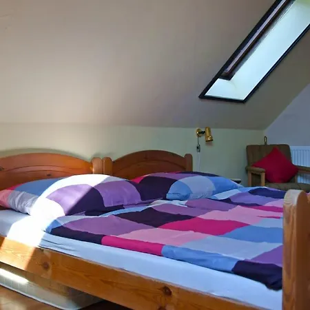 Pigal Panzio Bed & Breakfast