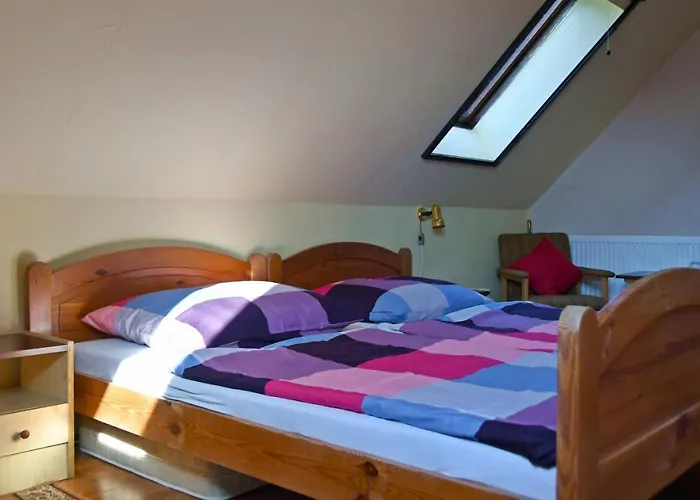 Pigal Panzio לינה וארוחת בוקר