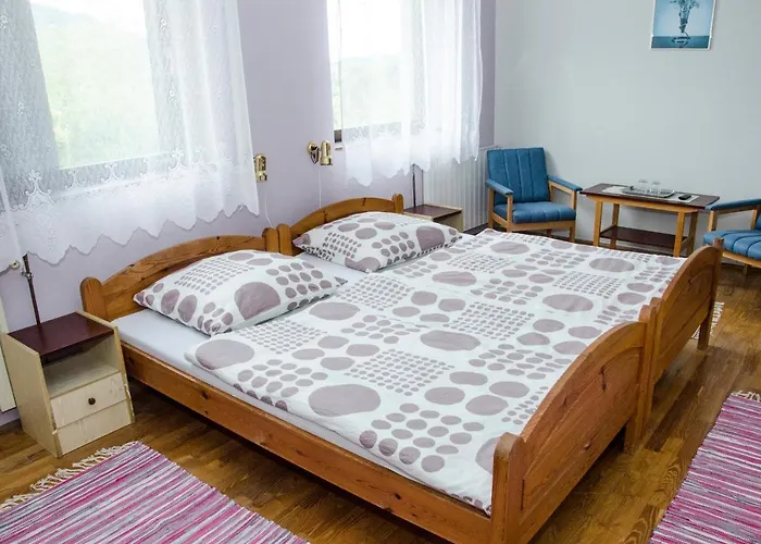 לינה וארוחת בוקר Pigal Panzio Badacsonyörs